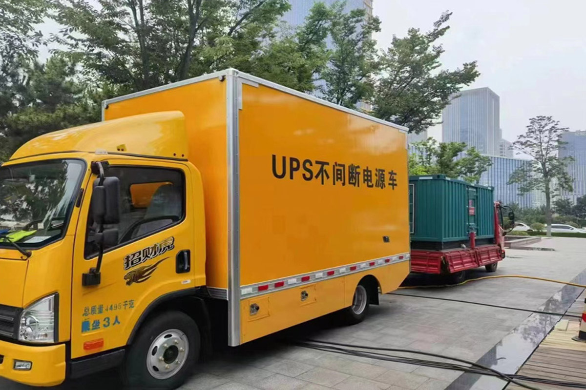 新巴尔虎左发电机租赁施工现场